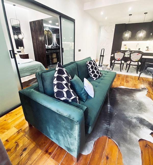 Apartamento De Diseno En Malasana Junto A Gran Via มาดริด ภายนอก รูปภาพ